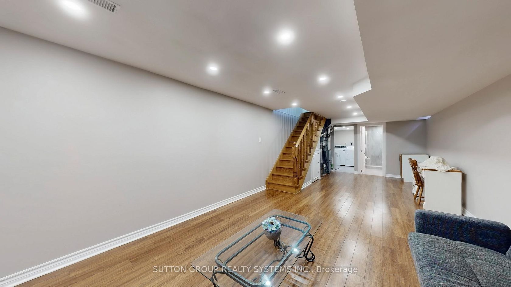 Photo 14 at 24 Chambers Avenue, Pellam Park, Toronto Photo 14 at 24 Chambers Avenue, Pellam Park, Toronto