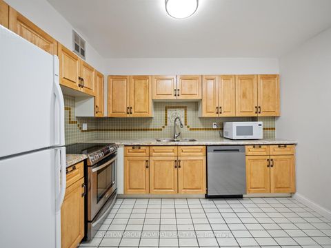 Photo 8 at 312 - 45 Carlton Street, Yonge Corridor, Toronto Photo 8 at 312 - 45 Carlton Street, Yonge Corridor, Toronto