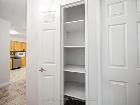 Photo 13 at 312 - 45 Carlton Street, Yonge Corridor, Toronto Photo 13 at 312 - 45 Carlton Street, Yonge Corridor, Toronto