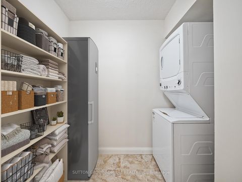 Photo 19 at 312 - 45 Carlton Street, Yonge Corridor, Toronto Photo 19 at 312 - 45 Carlton Street, Yonge Corridor, Toronto