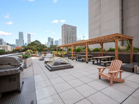 Photo 24 at 312 - 45 Carlton Street, Yonge Corridor, Toronto Photo 24 at 312 - 45 Carlton Street, Yonge Corridor, Toronto