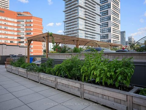 Photo 39 at 312 - 45 Carlton Street, Yonge Corridor, Toronto Photo 39 at 312 - 45 Carlton Street, Yonge Corridor, Toronto