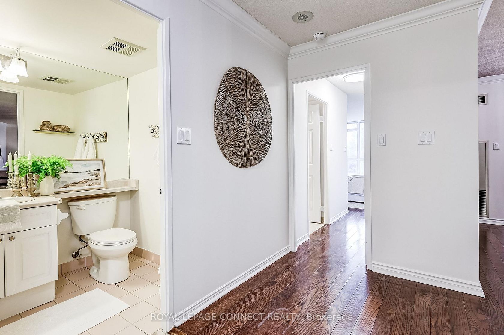 Photo 5 at 532 - 10 Guildwood Parkway, Guildwood, Toronto Photo 5 at 532 - 10 Guildwood Parkway, Guildwood, Toronto