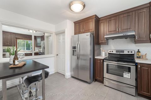 Photo 10 at 26 ELVASTON Drive, Victoria Village, Toronto