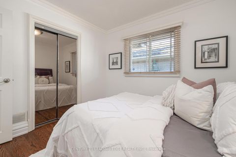 Photo 14 at 26 ELVASTON Drive, Victoria Village, Toronto