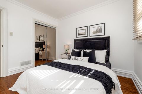 Photo 19 at 26 ELVASTON Drive, Victoria Village, Toronto