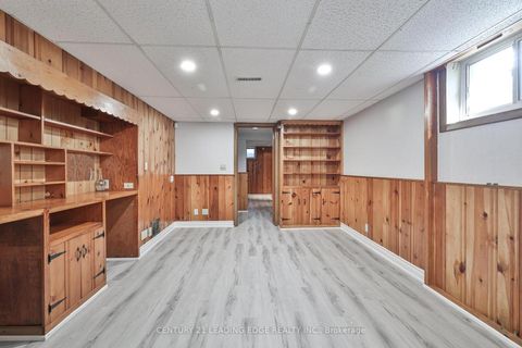 Photo 28 at 26 ELVASTON Drive, Victoria Village, Toronto