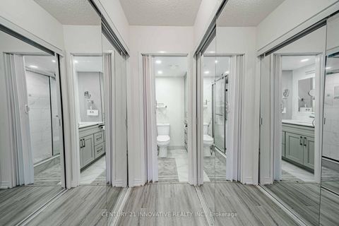 Photo 12 at 511 - 5 Weldrick Road W, North Richvale, Richmond Hill