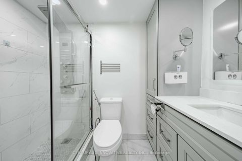 Photo 13 at 511 - 5 Weldrick Road W, North Richvale, Richmond Hill