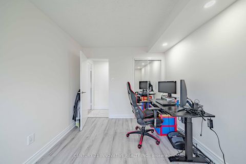 Photo 18 at 511 - 5 Weldrick Road W, North Richvale, Richmond Hill