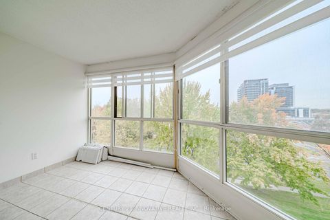 Photo 28 at 511 - 5 Weldrick Road W, North Richvale, Richmond Hill