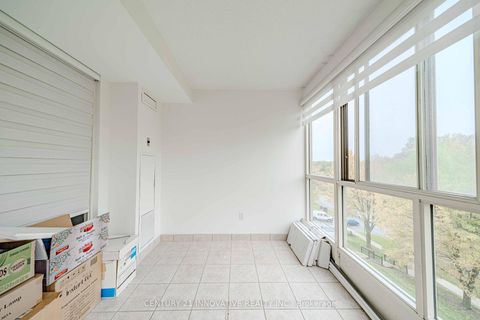 Photo 29 at 511 - 5 Weldrick Road W, North Richvale, Richmond Hill