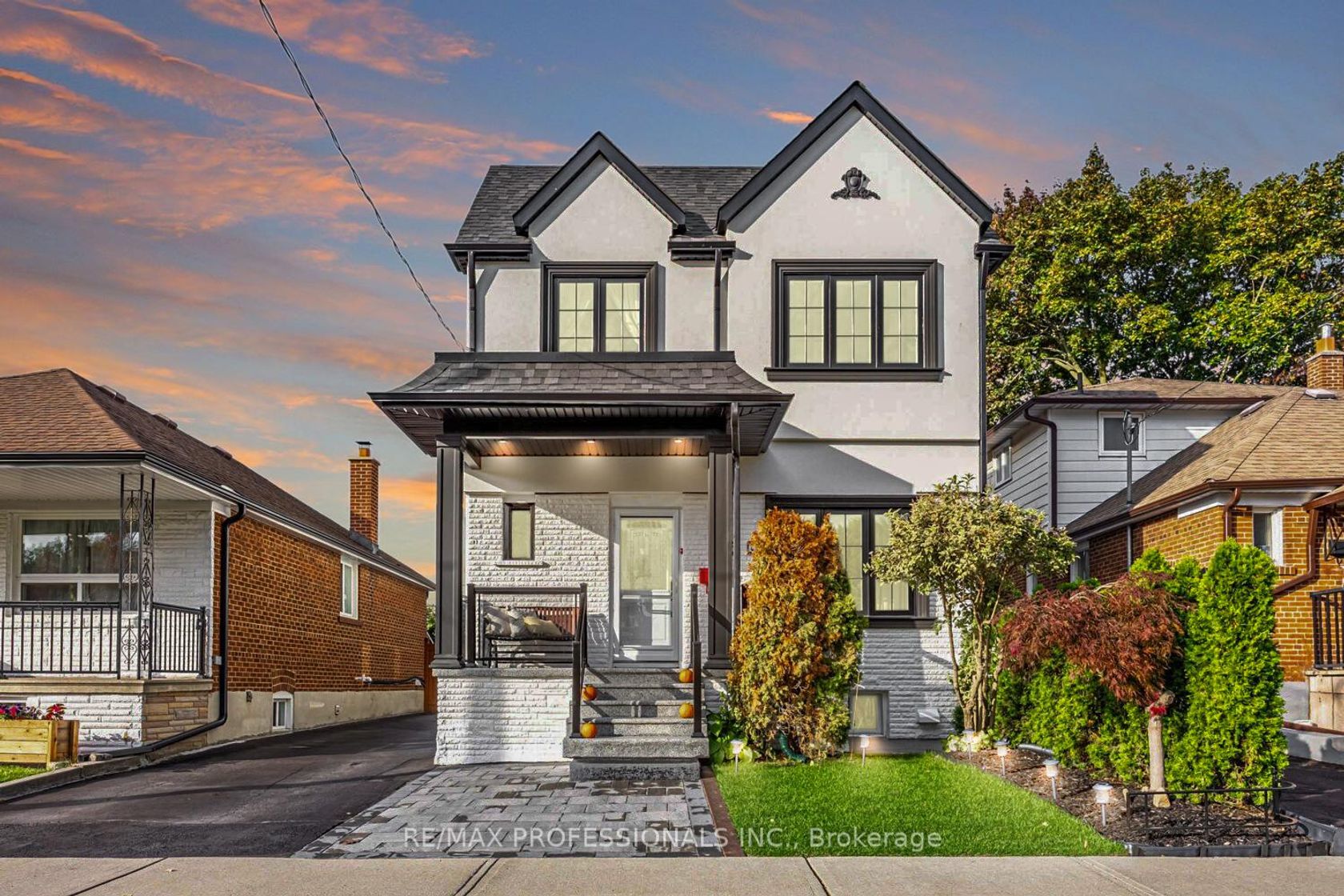 56 Parker Avenue, Queensway, Toronto 