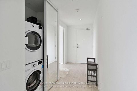 Photo 23 at 4502 - 5 Buttermill Avenue, Vaughan Corporate Centre, Vaughan