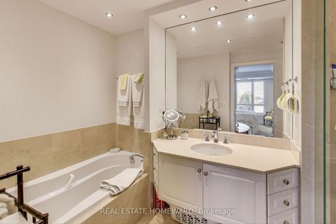 Photo 13 at 403 - 2 Roxborough Street E, Moore Park, Toronto