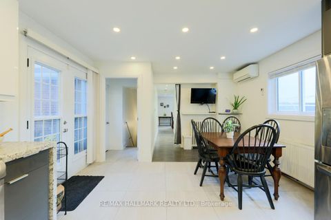 Photo 10 at 110 Lakeside Avenue, Cliffside, Toronto