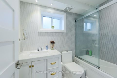 Photo 13 at 110 Lakeside Avenue, Cliffside, Toronto