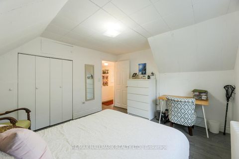 Photo 17 at 110 Lakeside Avenue, Cliffside, Toronto