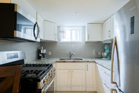 Photo 23 at 110 Lakeside Avenue, Cliffside, Toronto