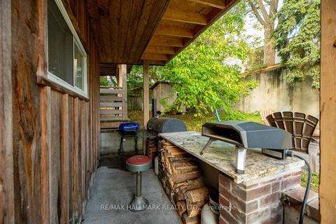 Photo 34 at 110 Lakeside Avenue, Cliffside, Toronto