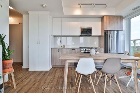 Photo 14 at 720 - 1787 St Clair Avenue, Pellam Park, Toronto