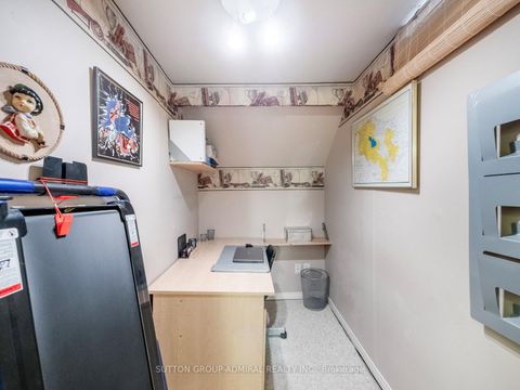 Photo 24 at 54 Golden Oak Avenue, Rouge Woods, Richmond Hill