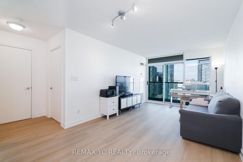 Photo 5 at 2612 - 16 Harrison Garden Boulevard, Willowdale East, Toronto