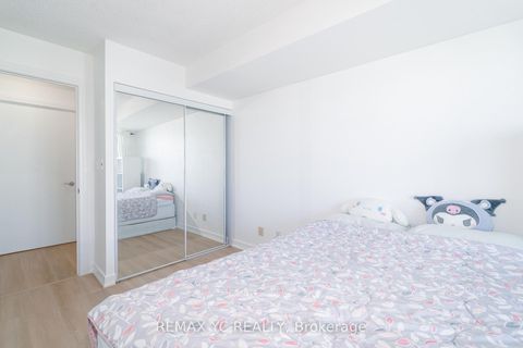 Photo 18 at 2612 - 16 Harrison Garden Boulevard, Willowdale East, Toronto