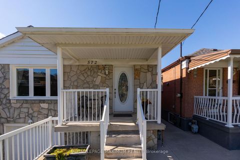 Photo 3 at 572 Northcliffe Boulevard, Oakwood Village, Toronto