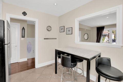 Photo 13 at 572 Northcliffe Boulevard, Oakwood Village, Toronto