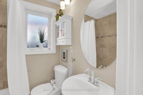 Photo 17 at 572 Northcliffe Boulevard, Oakwood Village, Toronto