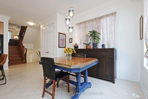 Photo 11 at 23 Ferguson Street, Birchmount, Toronto