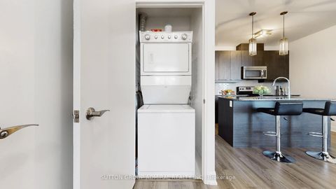 Photo 24 at 513 - 2910 Highway 7 Road, Concord, Vaughan