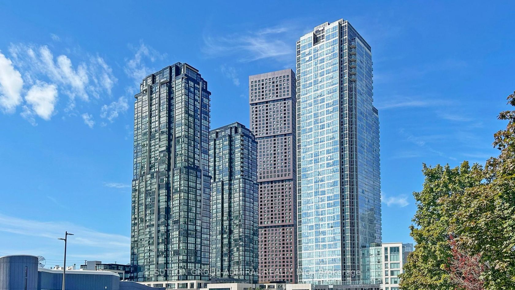 513 - 2910 Highway 7 Road, Concord, Vaughan 