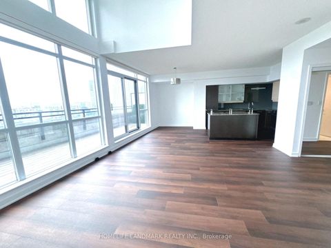 Photo 4 at 833 - 8 Telegram Mews, Waterfront Communities C1, Toronto