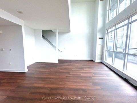 Photo 9 at 833 - 8 Telegram Mews, Waterfront Communities C1, Toronto