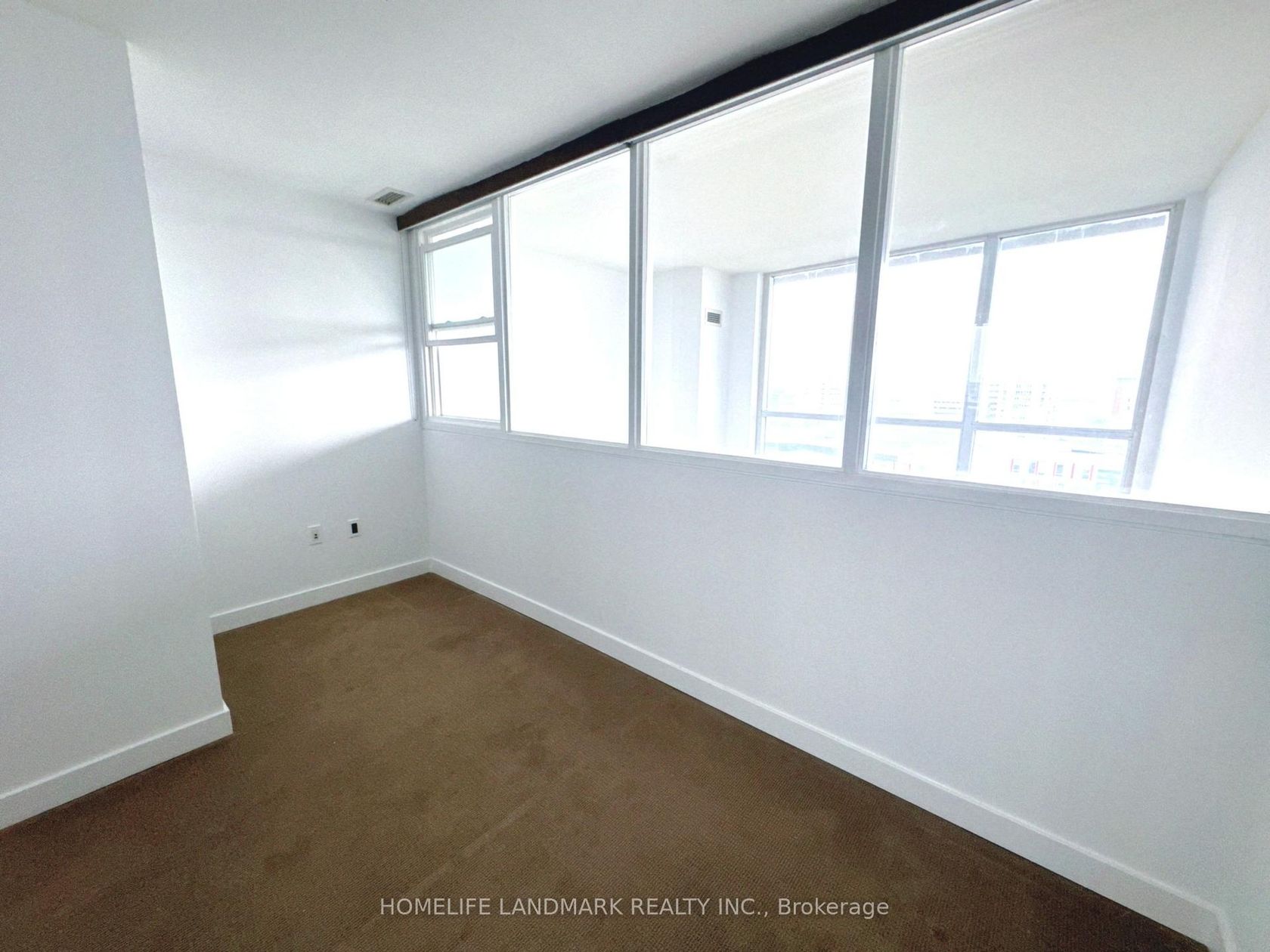 Photo 18 at 833 - 8 Telegram Mews, Waterfront Communities C1, Toronto Photo 18 at 833 - 8 Telegram Mews, Waterfront Communities C1, Toronto