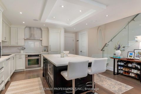 Photo 4 at 304 - 71 Old Mill Road, Kingsway South, Toronto