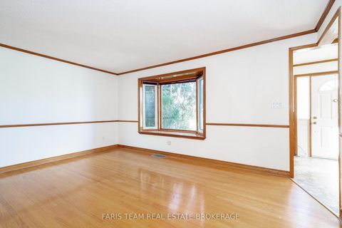 Photo 15 at 31 Napier Street, Codrington, Barrie