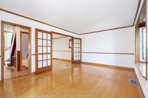 Photo 16 at 31 Napier Street, Codrington, Barrie