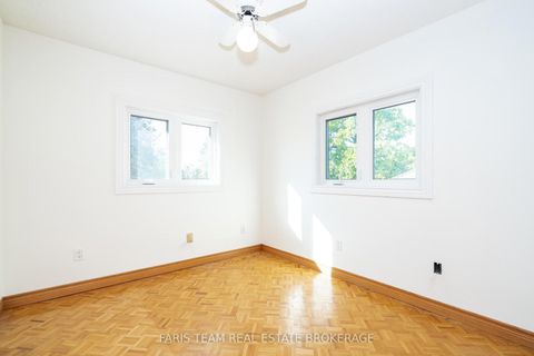 Photo 31 at 31 Napier Street, Codrington, Barrie Photo 31 at 31 Napier Street, Codrington, Barrie