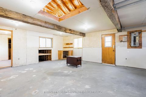 Photo 42 at 31 Napier Street, Codrington, Barrie