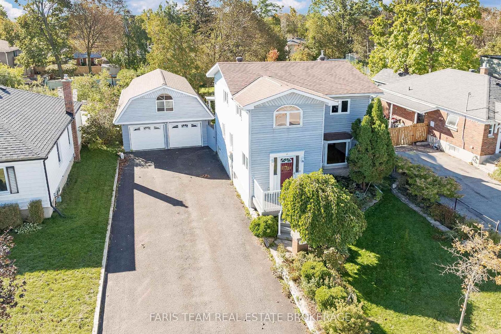 31 Napier Street, Codrington, Barrie photo number 2