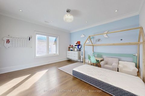 Photo 32 at 120 Byng Avenue, Willowdale East, Toronto