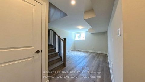 Photo 16 at 344 King Road, Oak Ridges, Richmond Hill