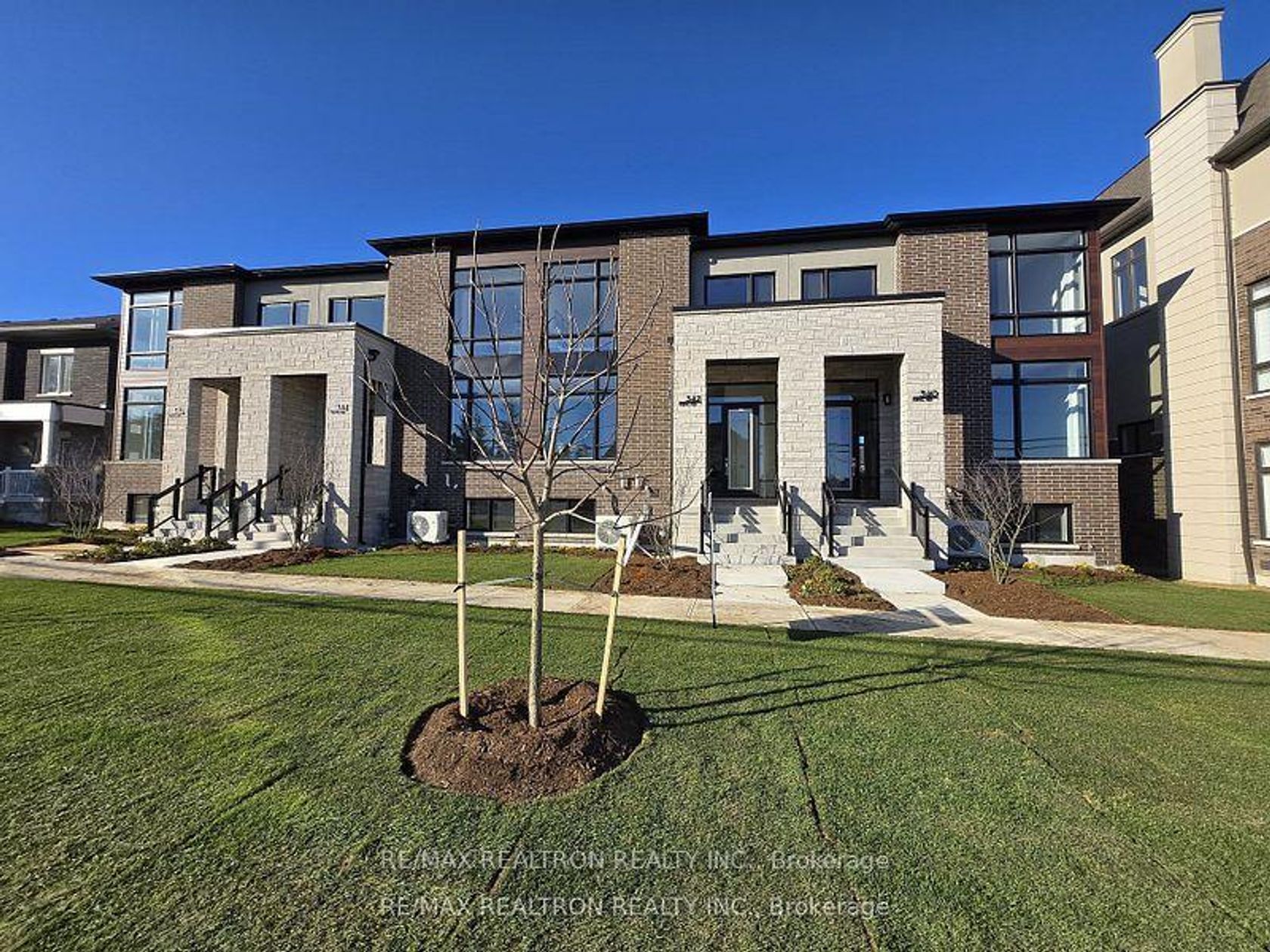 344 King Road, Oak Ridges, Richmond Hill photo number 2