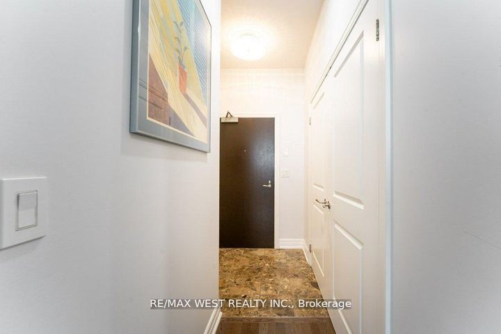Photo 9 at 407 - 15 Rean Drive, Bayview Village, Toronto
