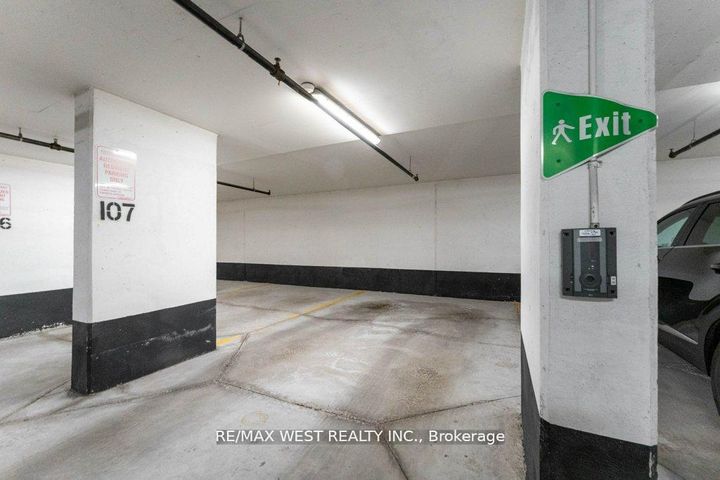 Photo 32 at 407 - 15 Rean Drive, Bayview Village, Toronto