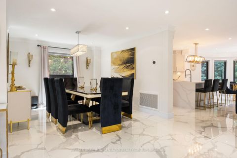 Photo 5 at 78 Charing Crescent, Aurora Highlands, Aurora