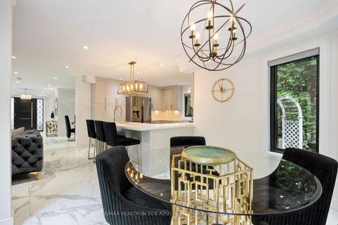 Photo 7 at 78 Charing Crescent, Aurora Highlands, Aurora